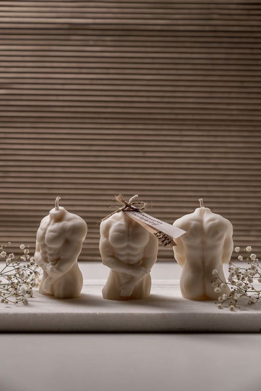 SHY NOA // körperkerze