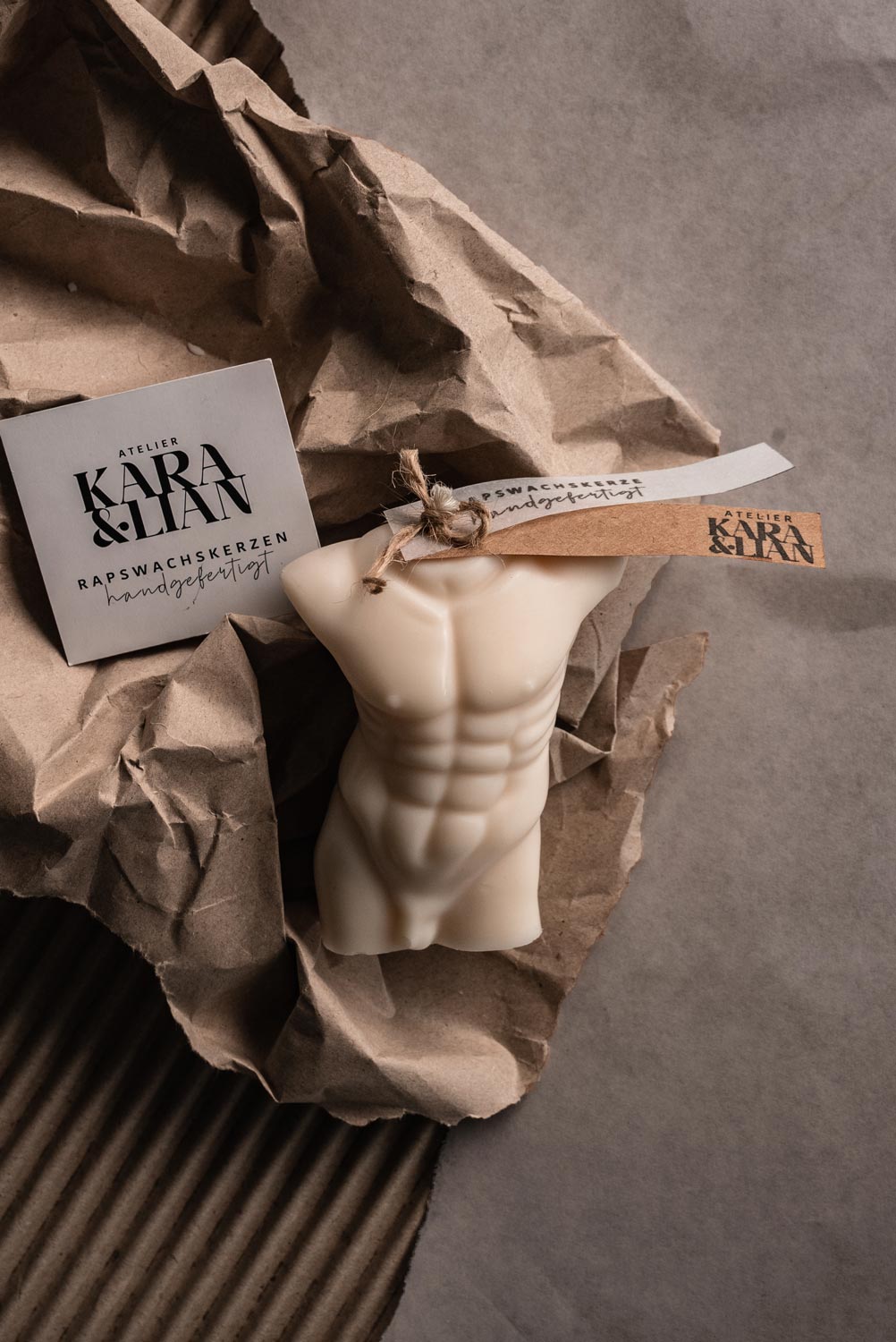 KEN // körperkerze